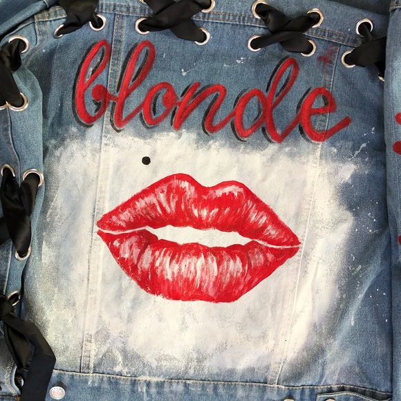 Marilyn Monroe BAD TO THE BLONDE denim jacket - Picture 2 of 5